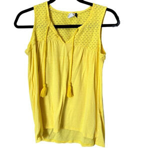 ANTHROPOLOGIE Akemi & Kin Size XS Crochet Tassel Tank Top Shirt